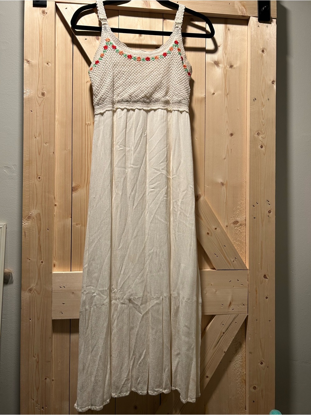 LC Lauren Conrad Cream Maxi Dress with Floral Crochet Trim